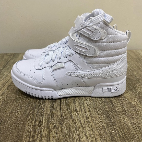 Fila Original Kids  F-14 Hi Top Sneakers NIB BRAND NEW  Sz USA 1 - Picture 2 of 11